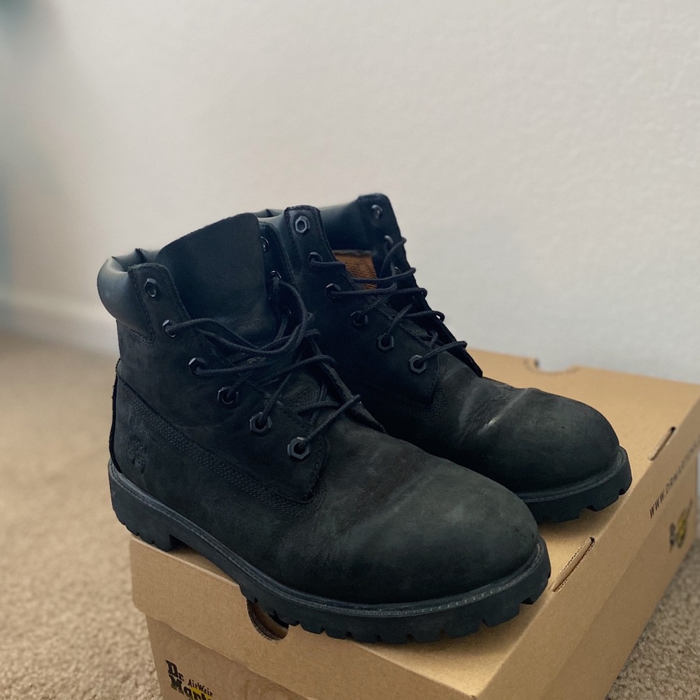 Black Timberlands - image 1